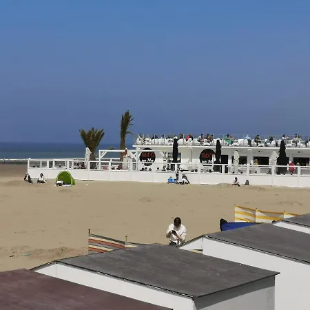 Westeinders Sea View Апартаменты *